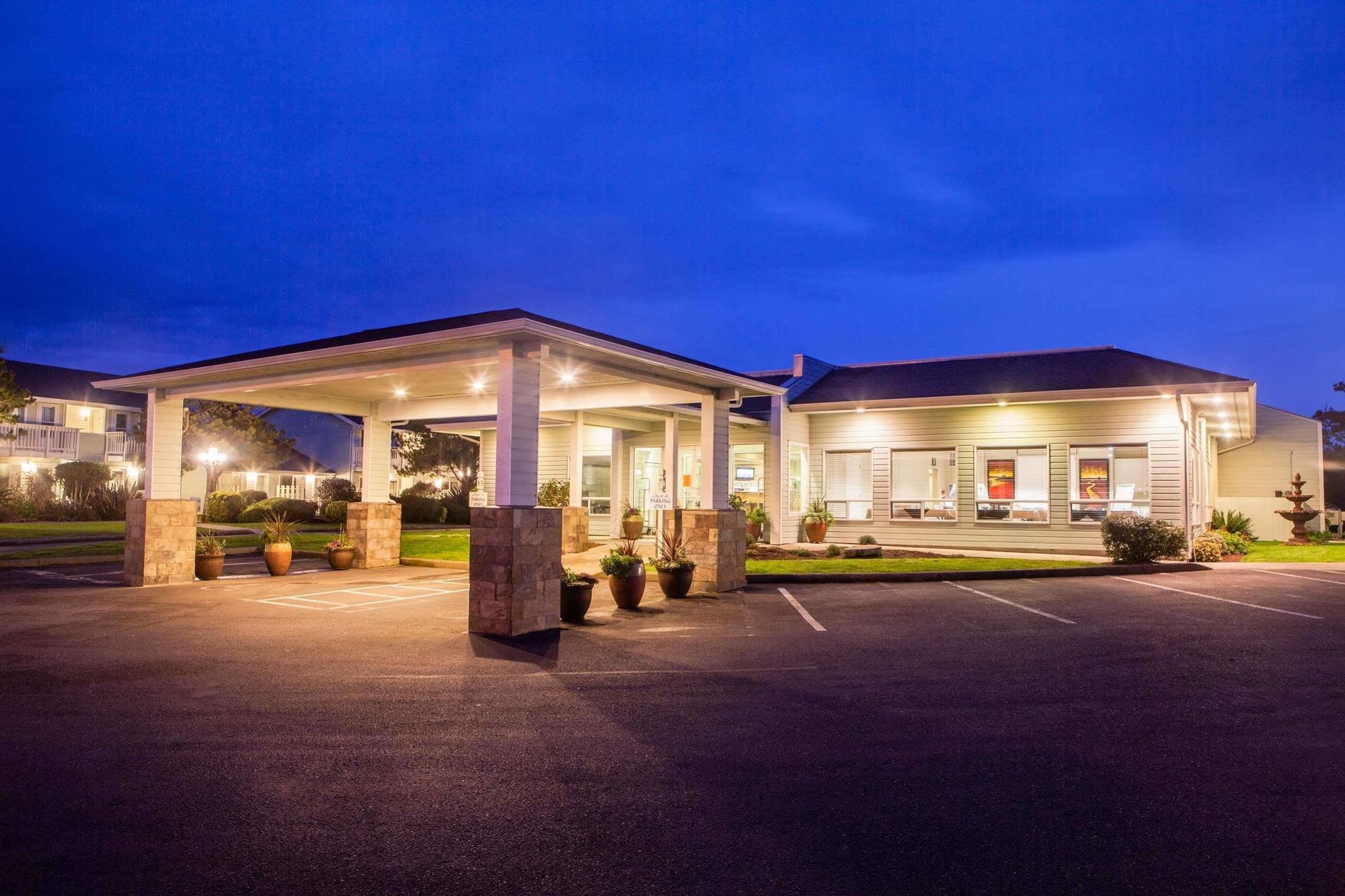 Best Western Inn At Face Rock Bandon Ngoại thất bức ảnh
